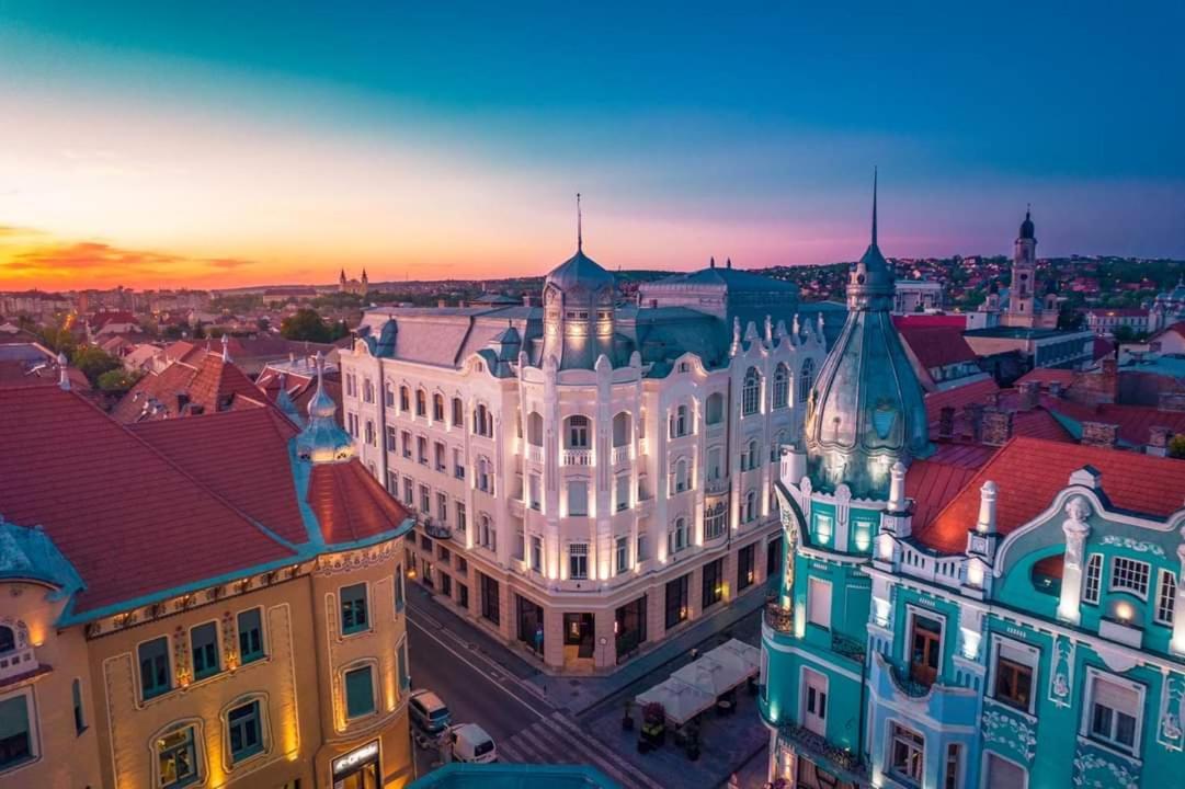 Clasic Apartment Nufarul Oradea Exterior photo